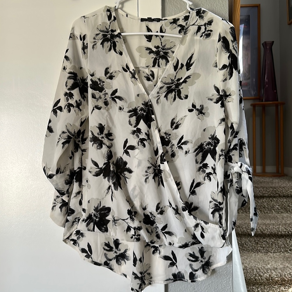 Floral business top